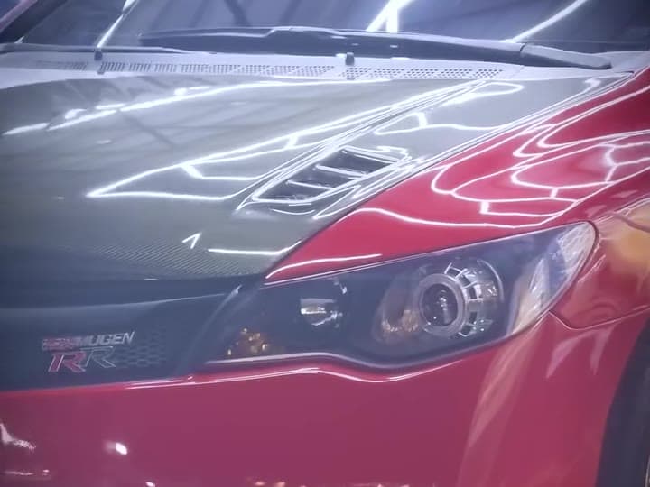 Honda Civic Mugen RR hood after Chromax Paint and ceramic coating